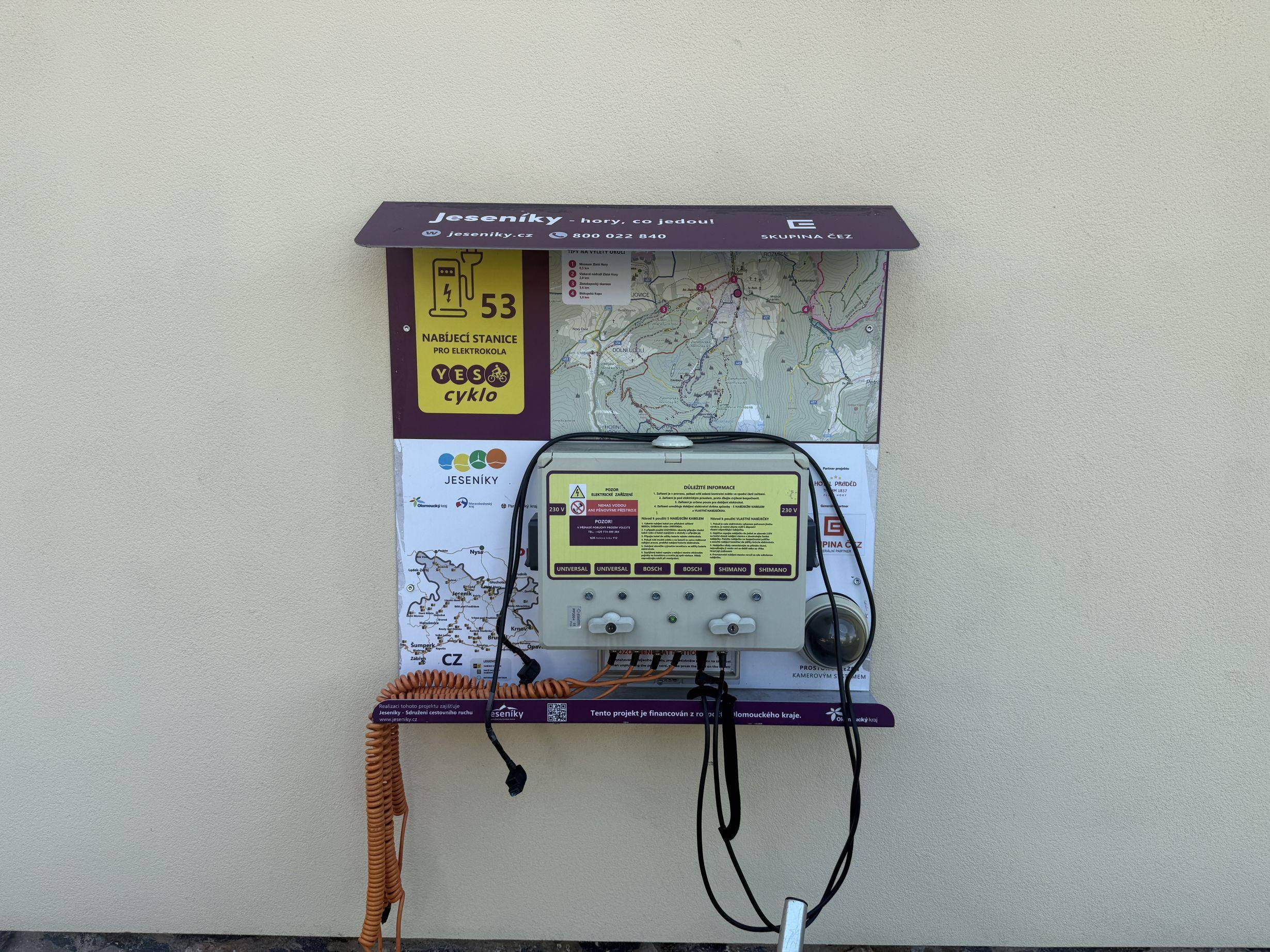 Nabíjecí stanice pro elektrokola č. 53 - Hotel Praděd Thamm, Zlaté Hory