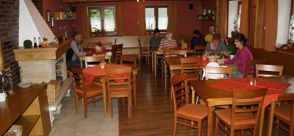 Horský & Wellness hotel Sněženka