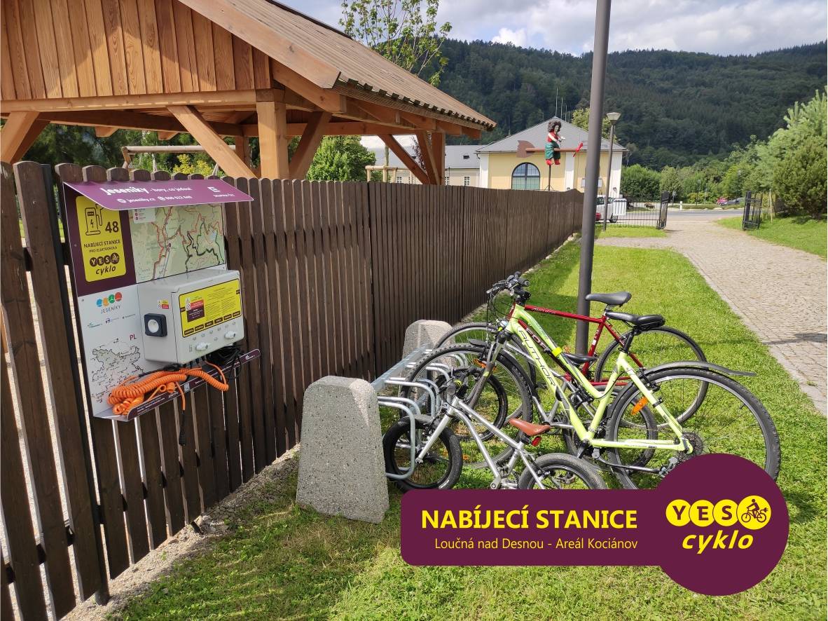Stacja ładowania rowerów elektrycznych - Loučná nad Desnou
