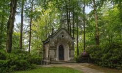 Hrobka Vincenze Priessnitze a kaple