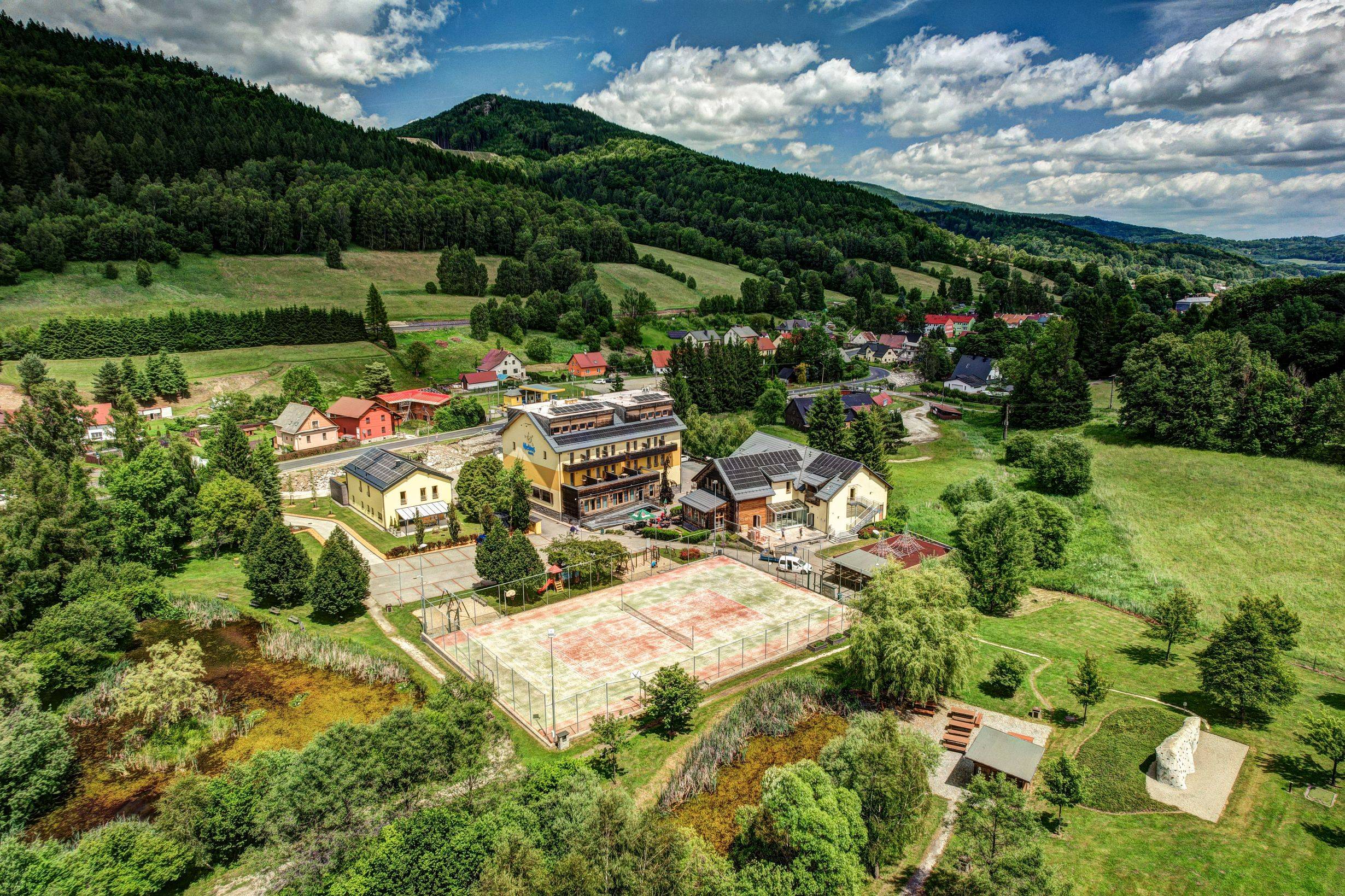 Hotel Helios, Lipová-lázně