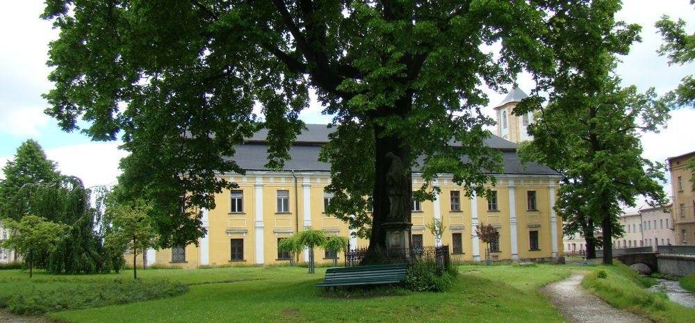Kloster des Piaristenordens