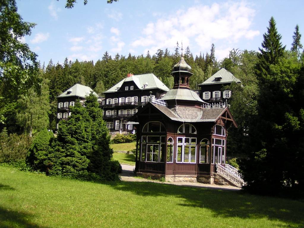 Karlova Studánka Spa