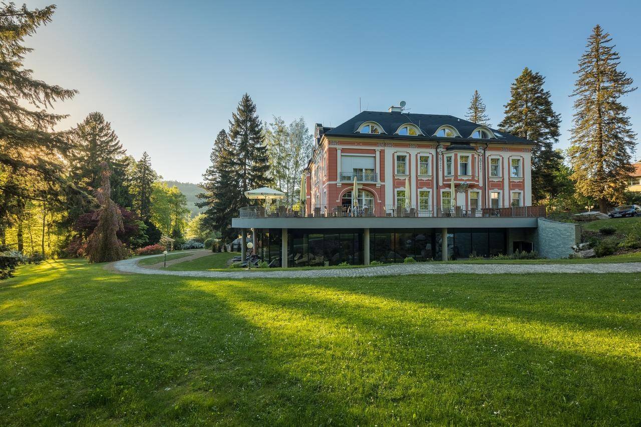 Wellness & Spa hotel Villa Regenhart, Jeseník