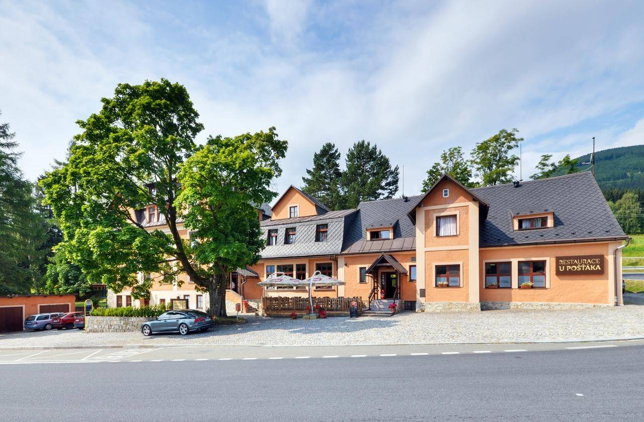 Hotel Stará Pošta, Bělá pod Pradědem