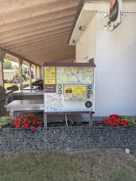 Nabíjecí stanice pro elektrokola č. 38 - Město Albrechtice (Kavárna Residence)