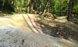 Tulinka - Tobogán (červená)