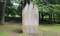 Pomník obětem čarodějnických procesů (Jeseník)