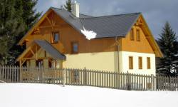 Chata Lenka, Ostružná