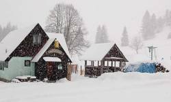 Chata U bílého vlka, Ostružná