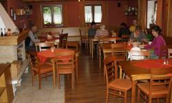 Horský & Wellness hotel Sněženka