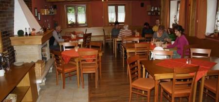 Horský & Wellness hotel Sněženka