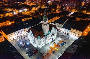 Mit dem Zug ins kleine Wien. Šumperk hat Architektur, Ausblicke, geheimnisvolle Felsen und Engel